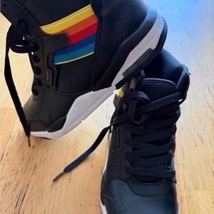 Zumba boss black with Rainbow Stripes 6